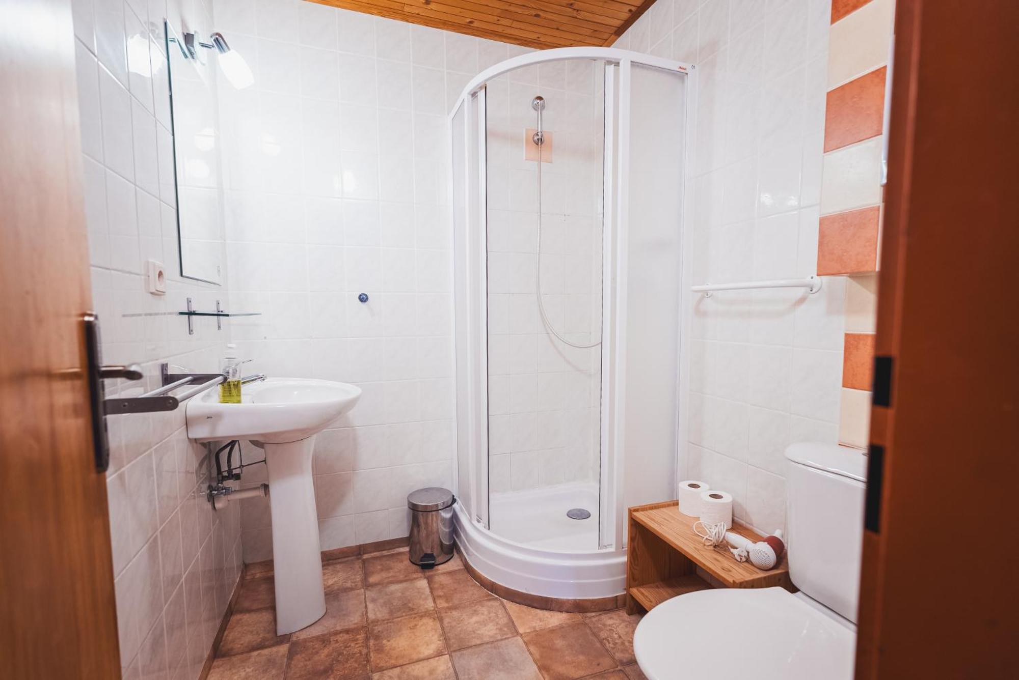 Myslivna Harrachov Hotel Bagian luar foto