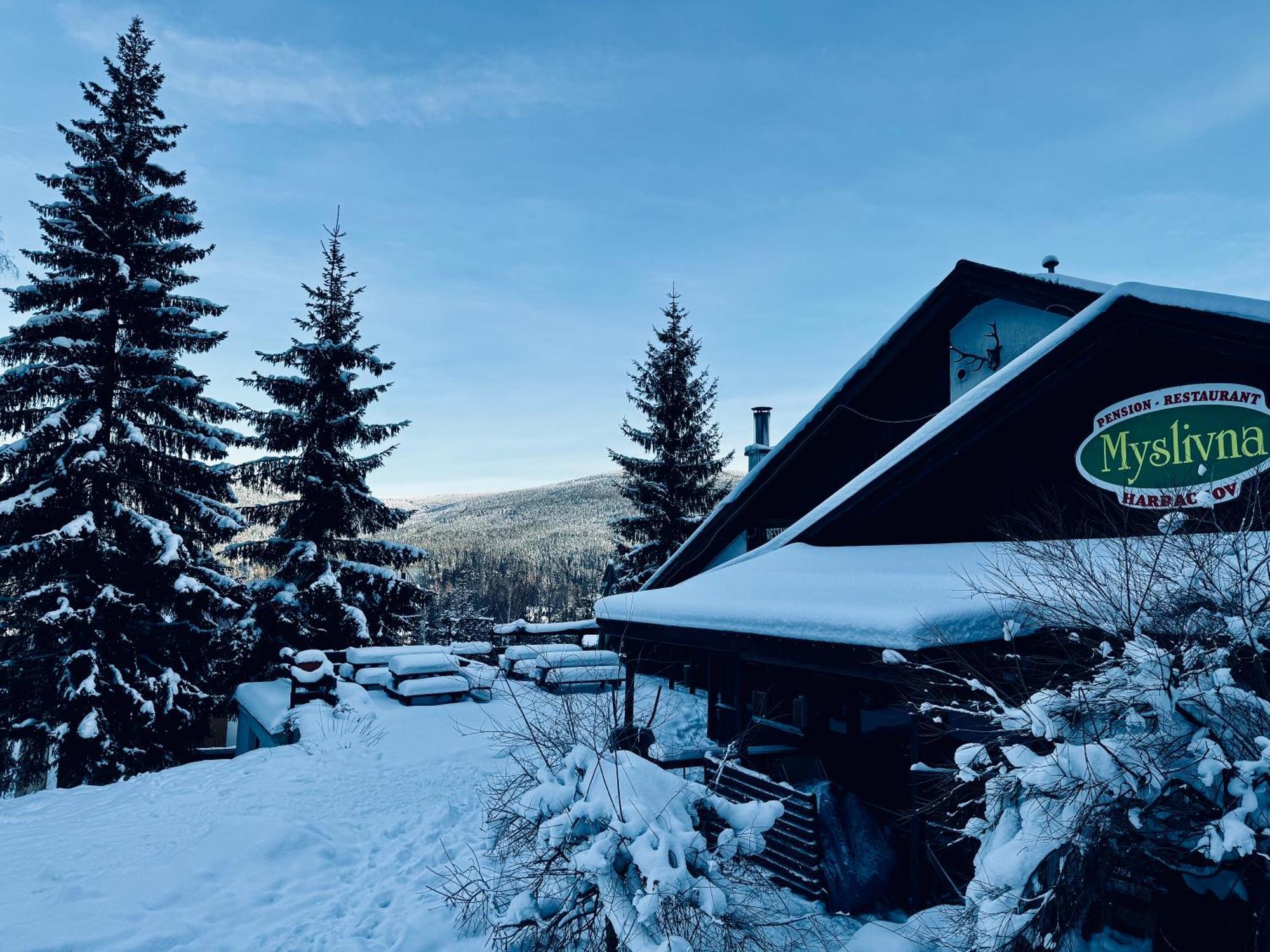 Myslivna Harrachov Hotel Bagian luar foto